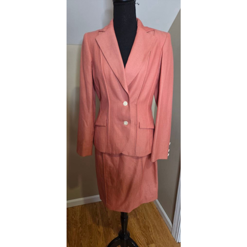 ETCETERA Coral Herringbone Skirtsuit Size 6